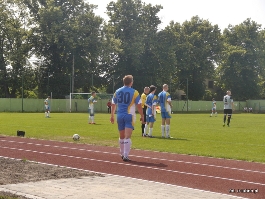 Pogrom gromi rywala, Stella remisuje, a Luboński przegrywa