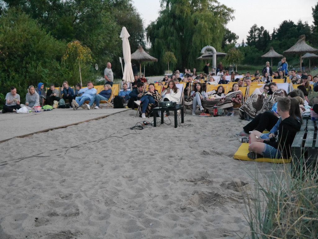 Ruszyło Kino Letnie na plaży miejskiej