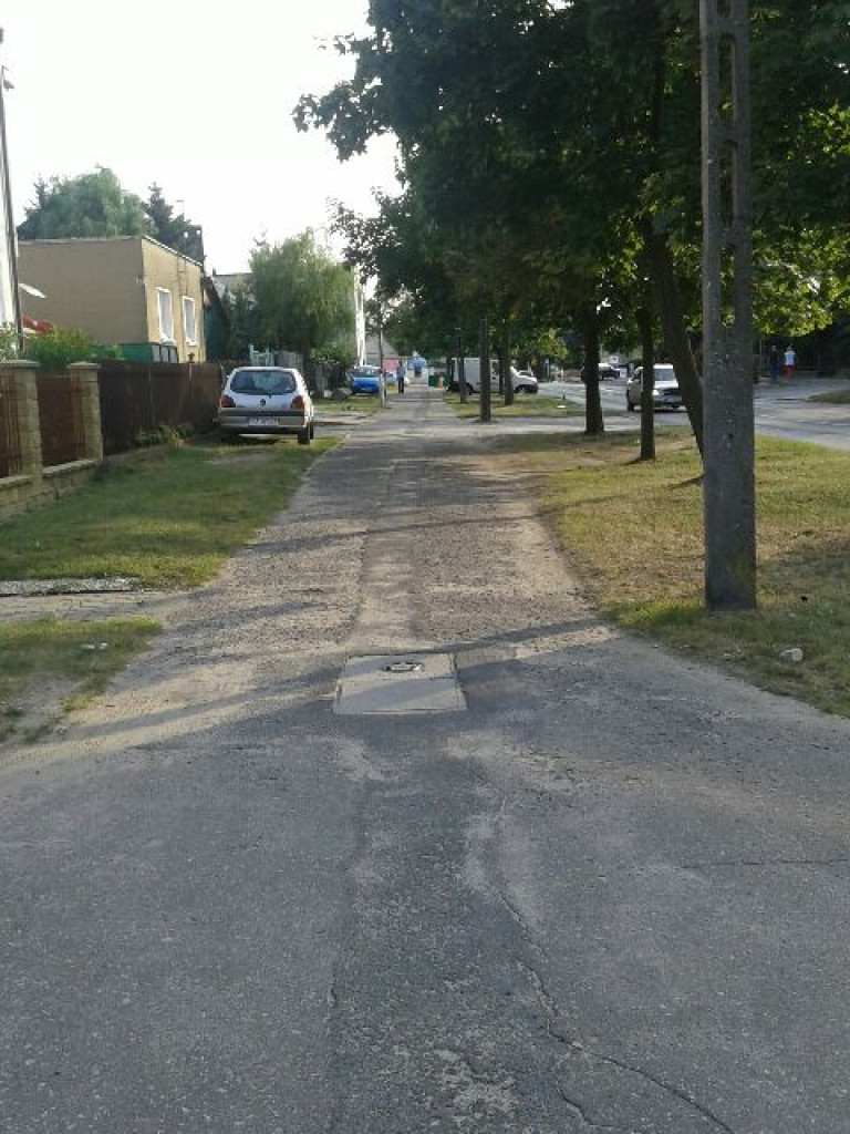 Które chodniki powinny być remontowane? - list do redakcji [odpowiedź z UML]