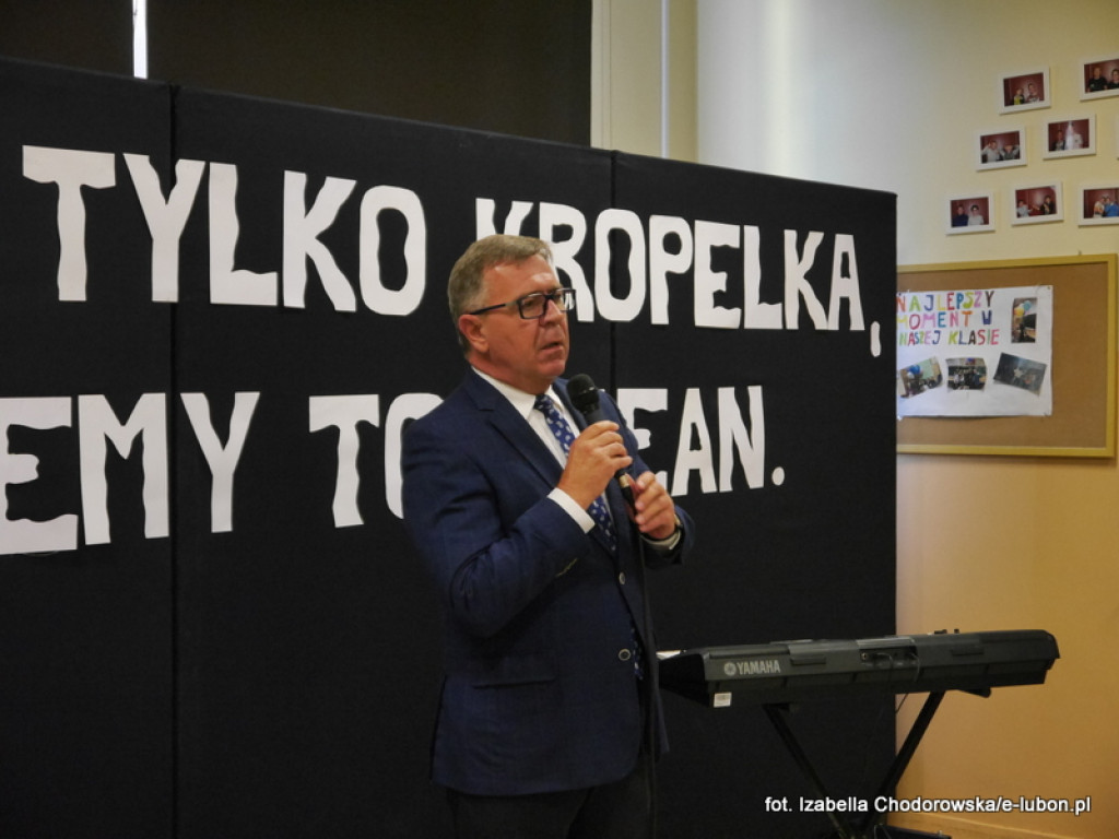 Historyczne rozpoczęcie roku w Zespole Szkół w Luboniu