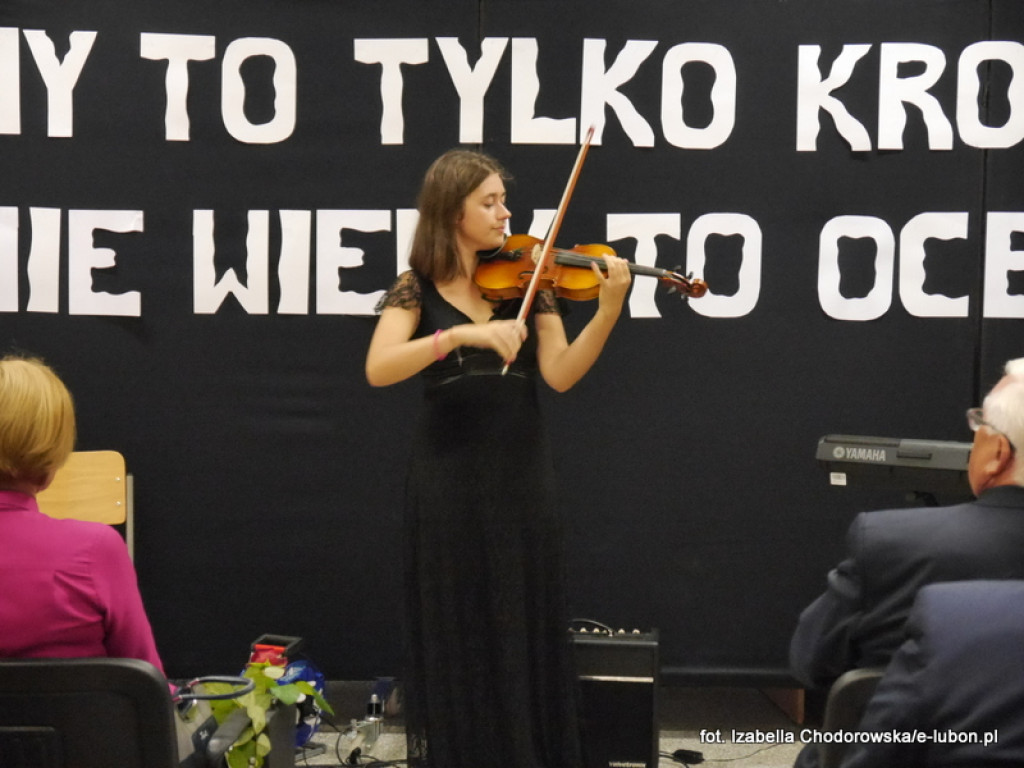 Historyczne rozpoczęcie roku w Zespole Szkół w Luboniu