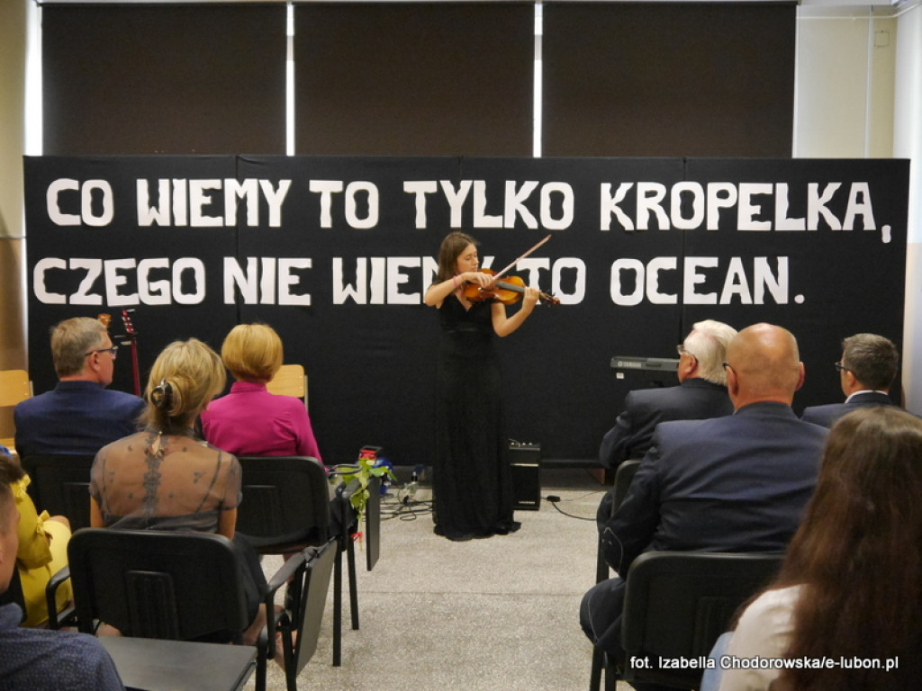 Historyczne rozpoczęcie roku w Zespole Szkół w Luboniu