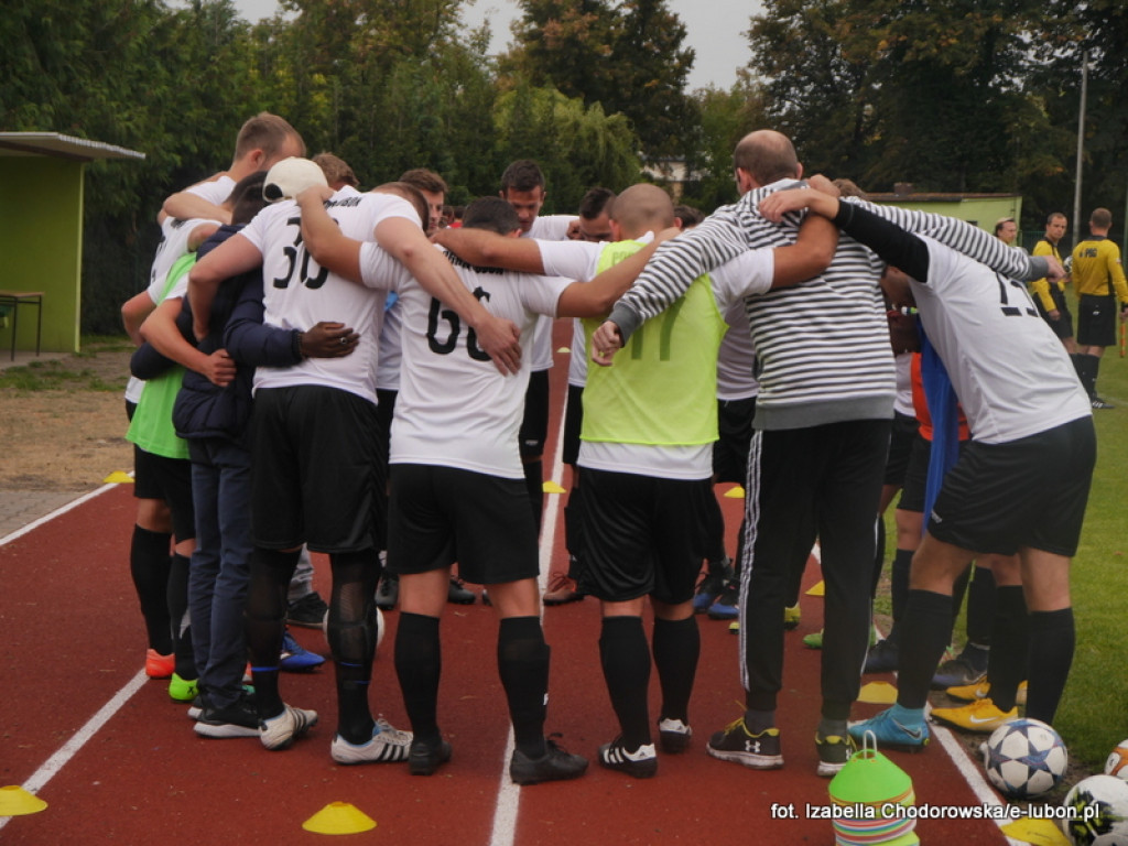 Pogrom zdobywa pierwsze punkty