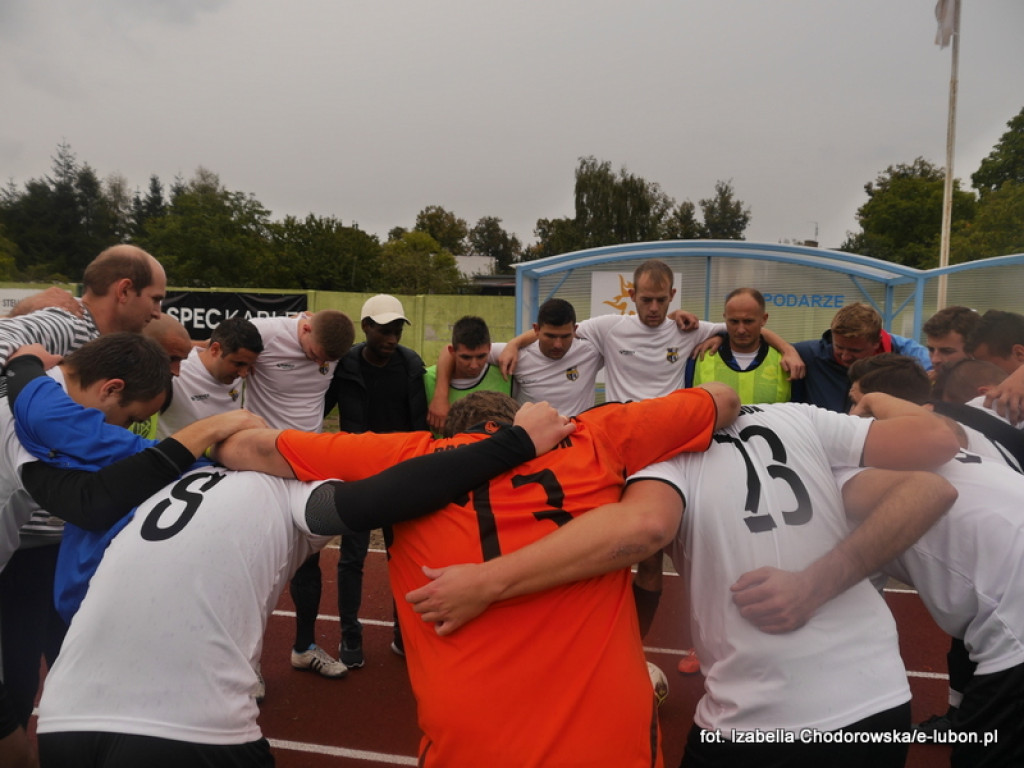 Pogrom zdobywa pierwsze punkty