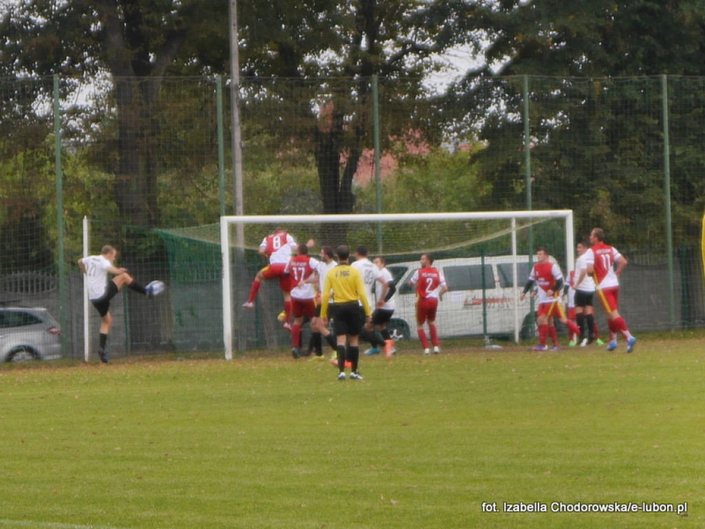 Pogrom zdobywa pierwsze punkty