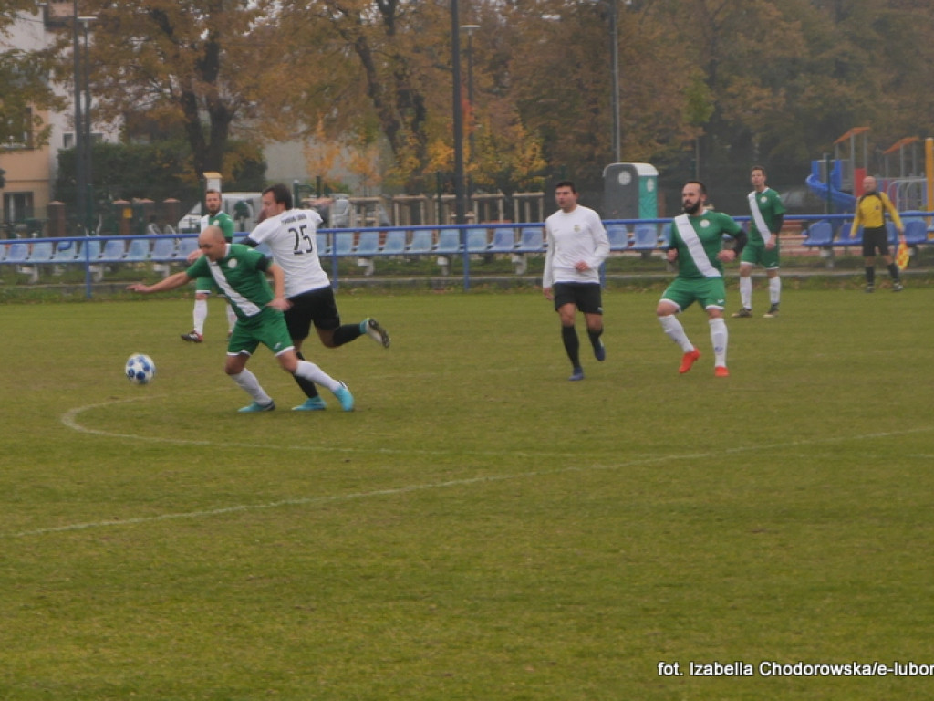 Nie odbili się od dna