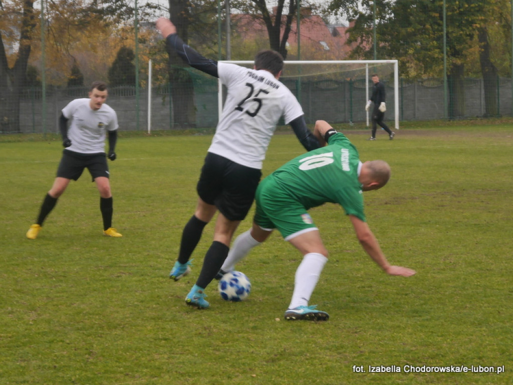 Nie odbili się od dna