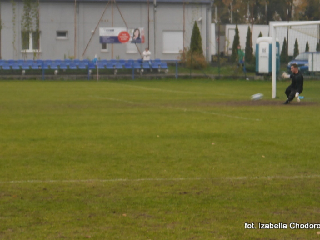 Nie odbili się od dna