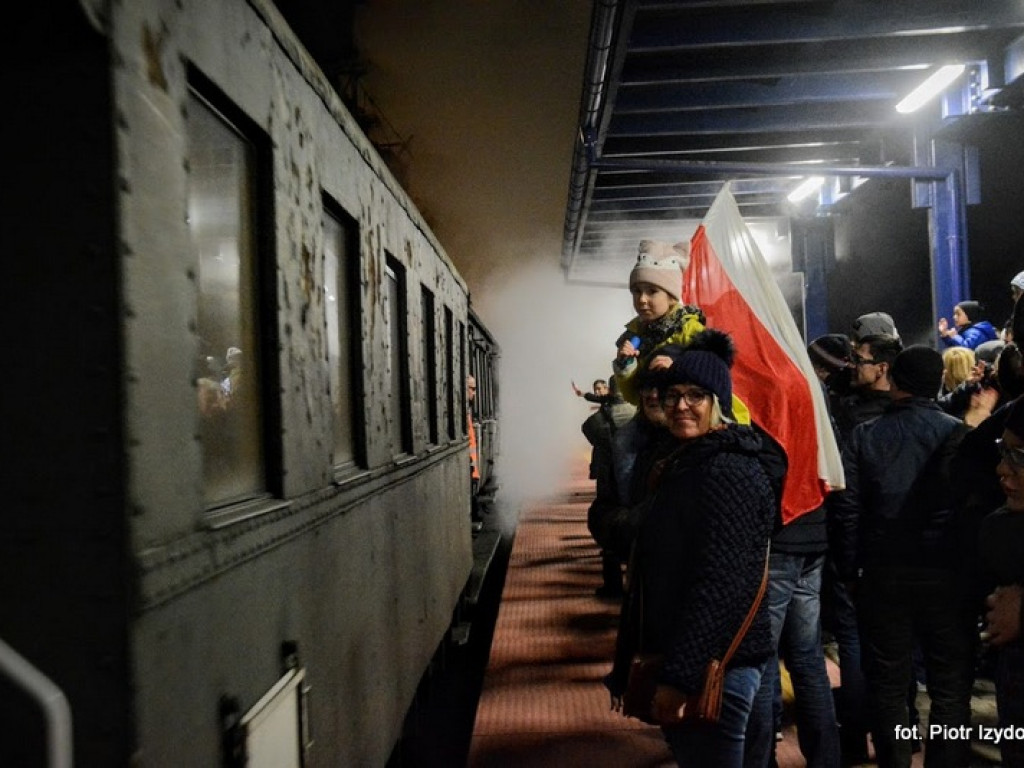 Pociąg retro w Luboniu - fotorelacja