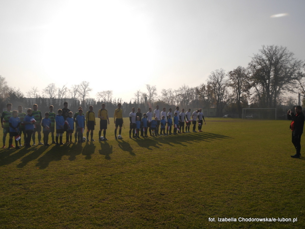 Pogrom Luboń wygrywa z Lubońskim 1943