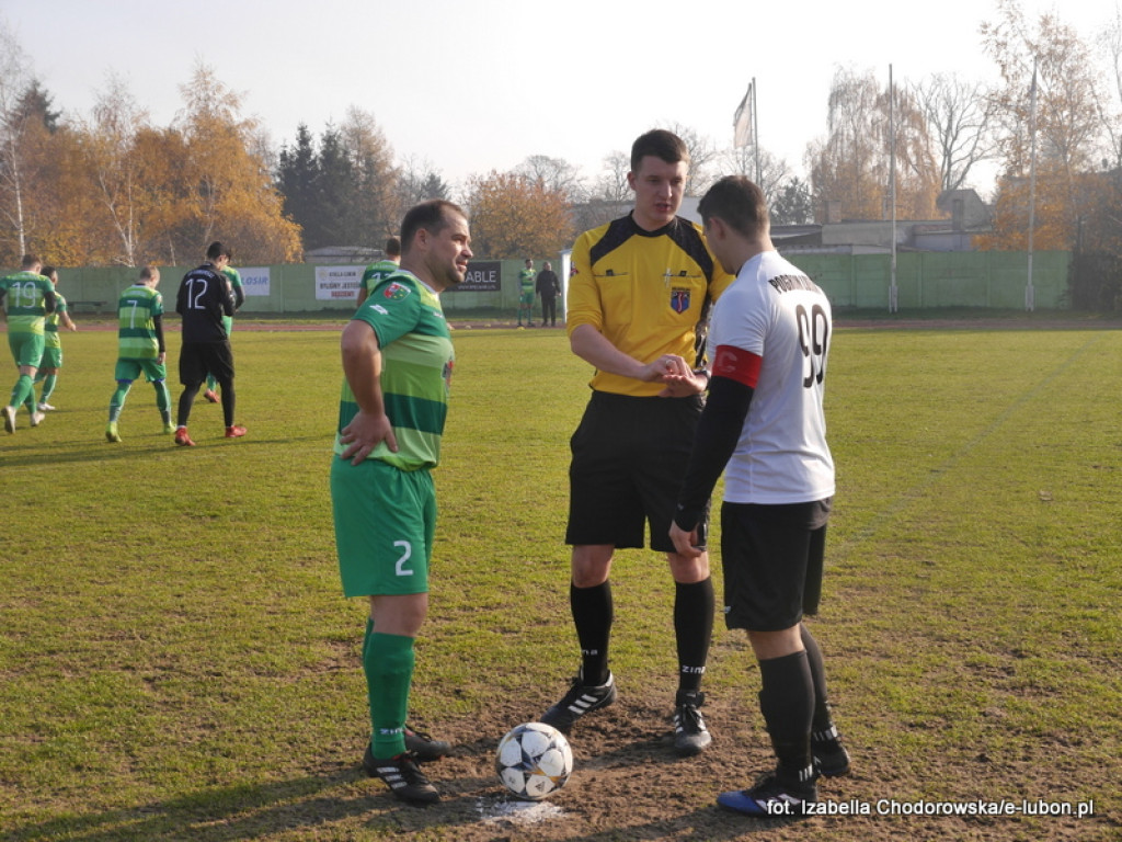 Pogrom Luboń wygrywa z Lubońskim 1943