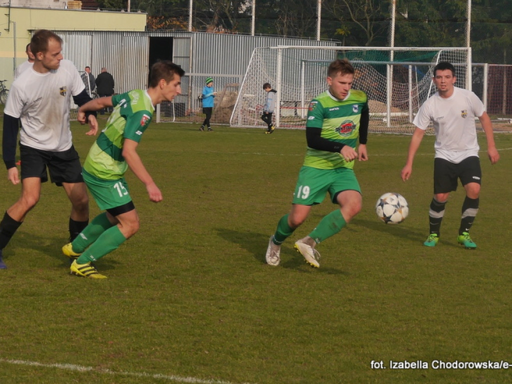 Pogrom Luboń wygrywa z Lubońskim 1943