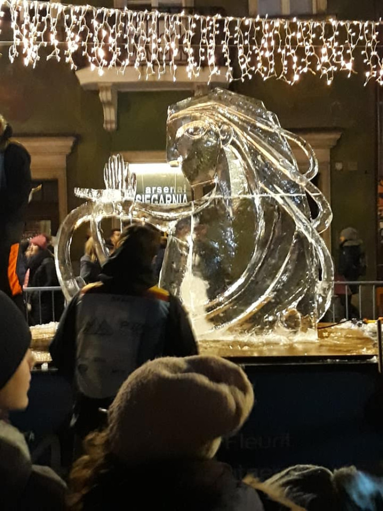 Rzeźby Lodowe na poznańskim Starym Rynku [AKTUALIZACJA - FOTO]