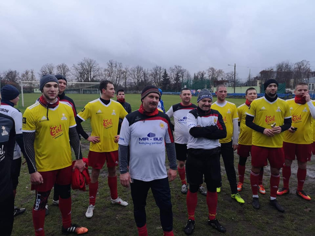 Stella Luboń - Stella Old Boys 5:5