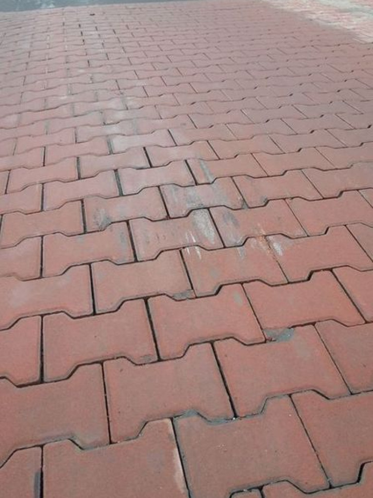 Próg zwalniający - list do redakcji [odpowiedź z UML]