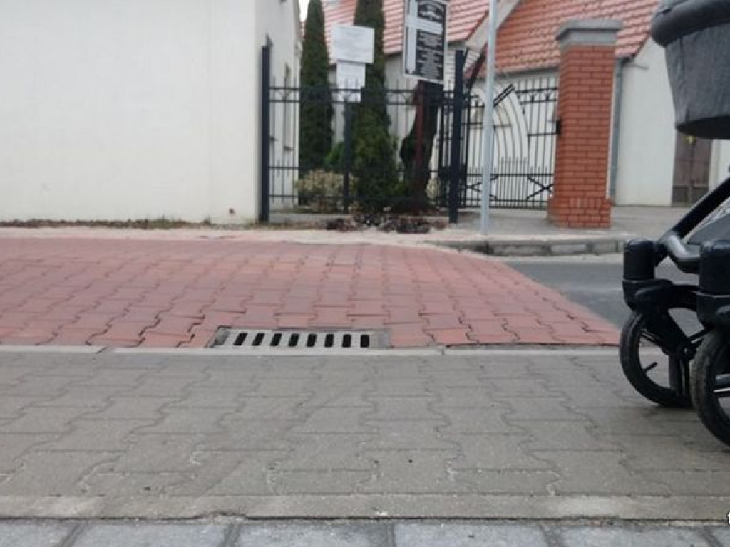 Próg zwalniający - list do redakcji [odpowiedź z UML]