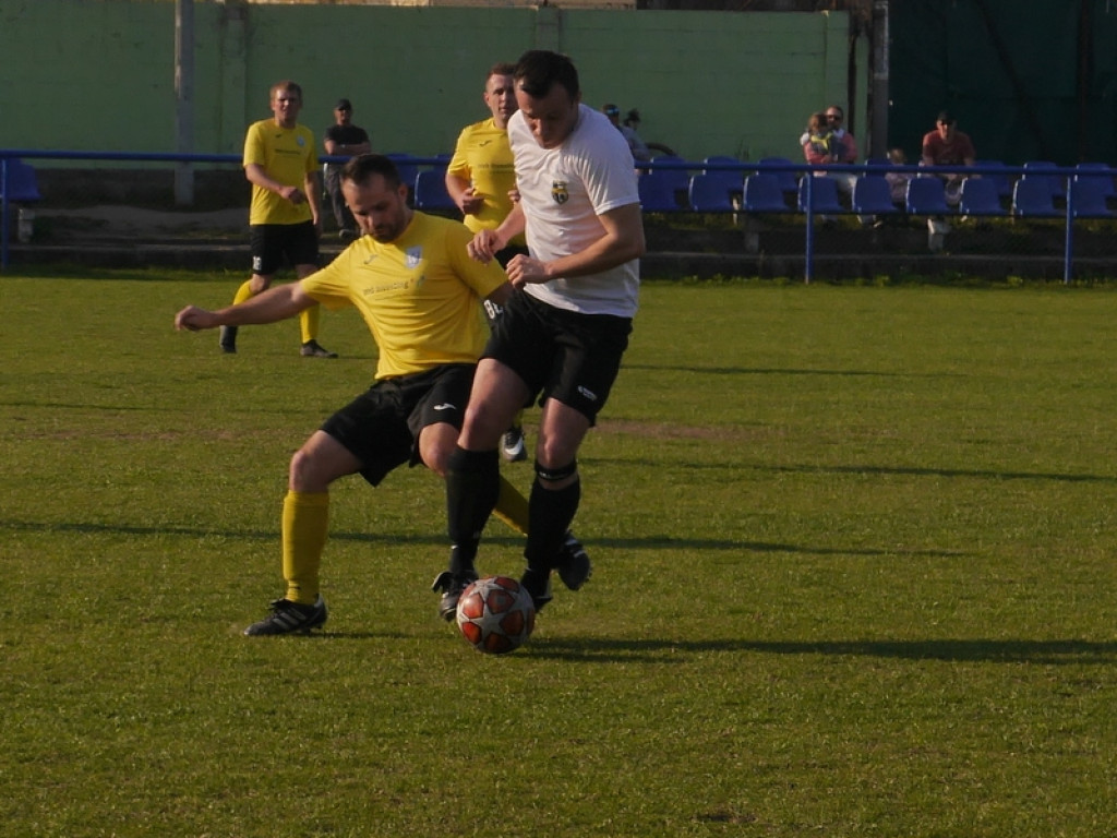 Pogrom Luboń przegrywa po golu w ostatniej minucie - FOTORELACJA