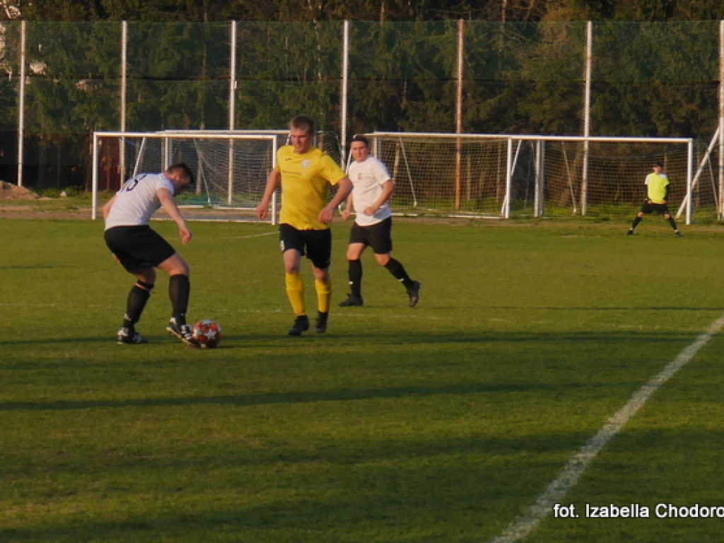 Pogrom Luboń przegrywa po golu w ostatniej minucie - FOTORELACJA