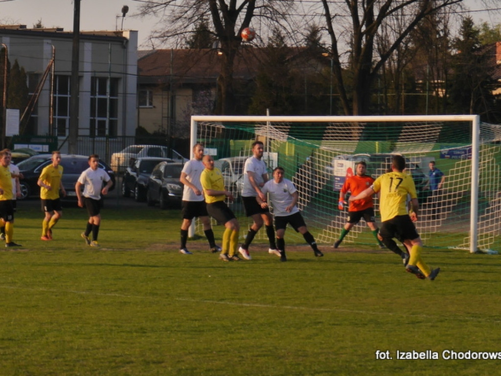 Pogrom Luboń przegrywa po golu w ostatniej minucie - FOTORELACJA