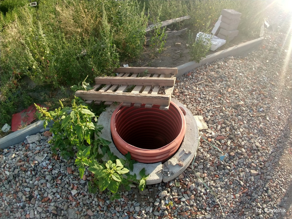 Bałagan na ulicy Chudzickiego - list do redakcji [odpowiedź od SMML]