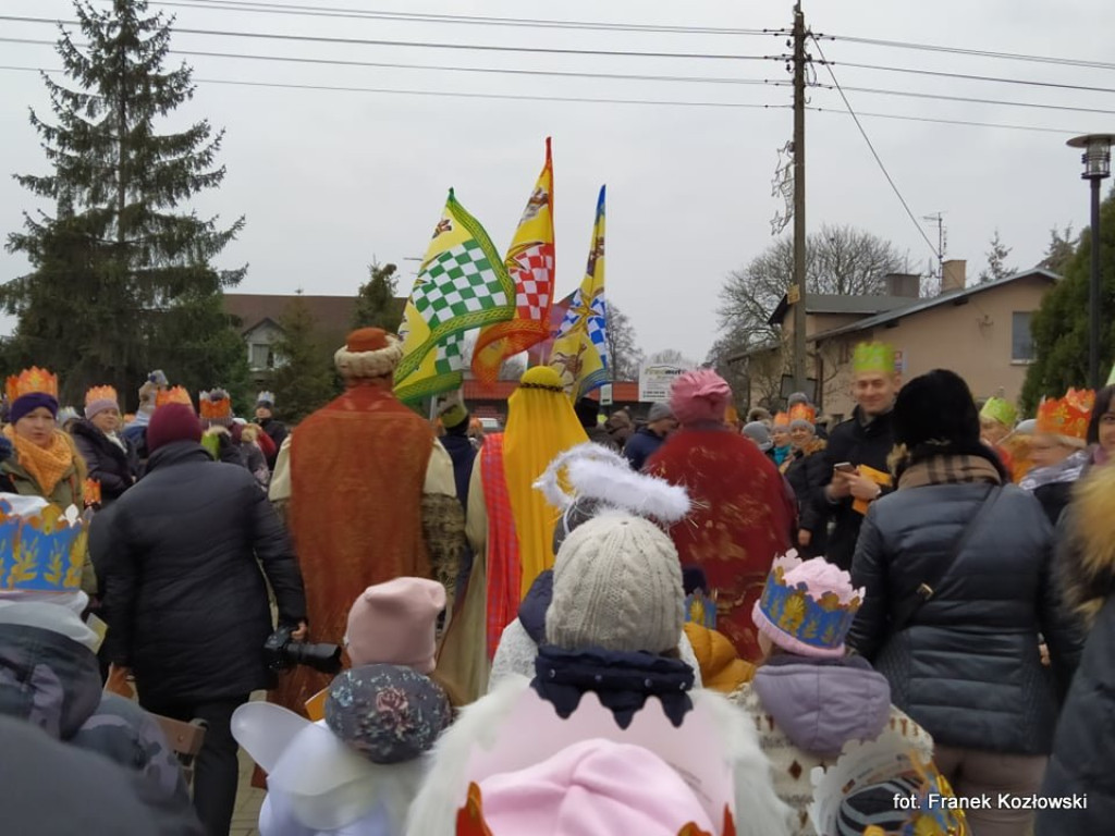 Orszak Trzech Króli przeszedł ulicami Lubonia