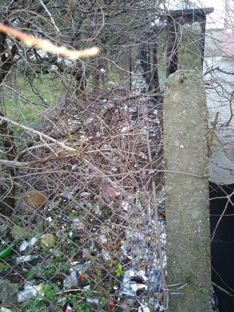 Problem z pijącymi pod sklepem - list do redakcji [AKTUALIZACJA]