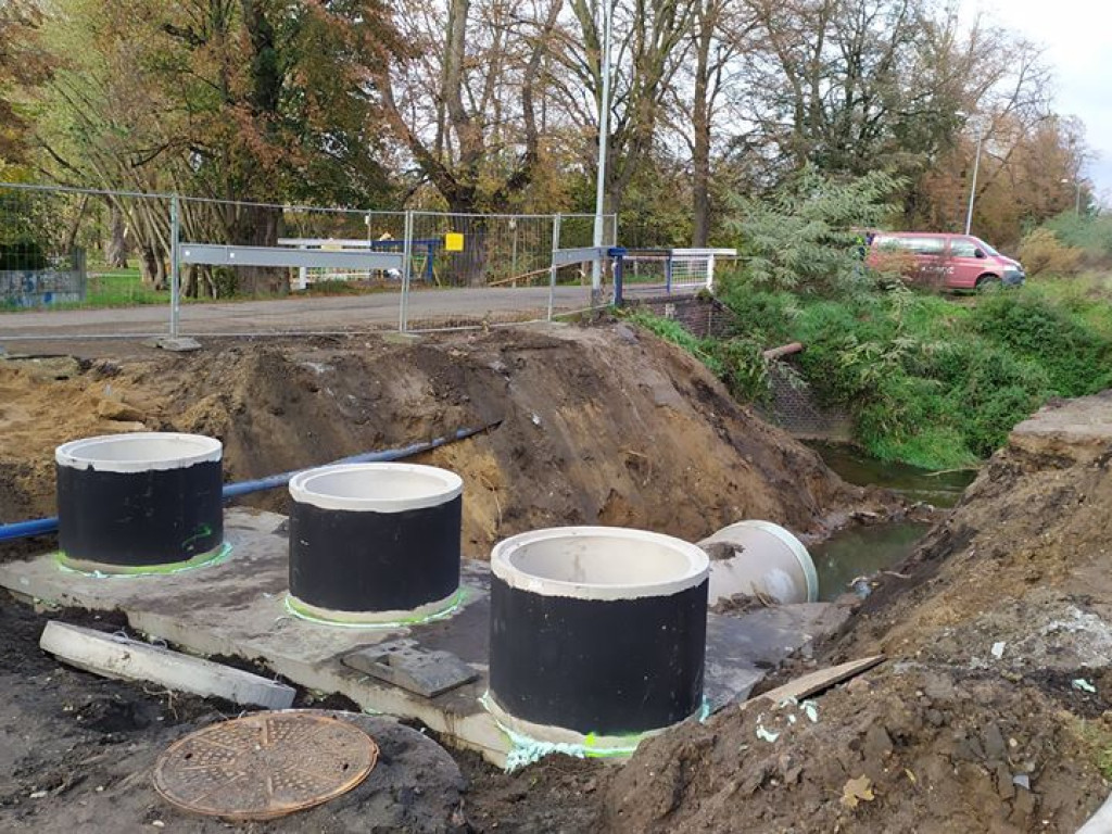 Zakończenie prac przy przebudowie kanalizacji deszczowej w ulicy Dworcowej