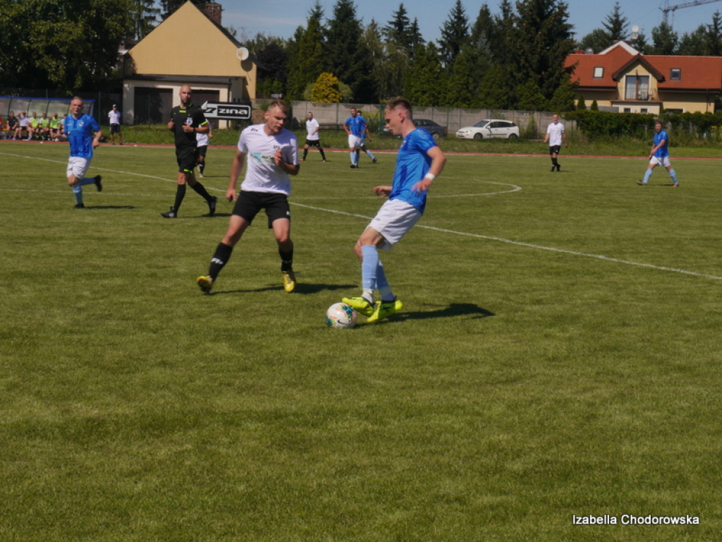 Luboński gromi AP Dębiec