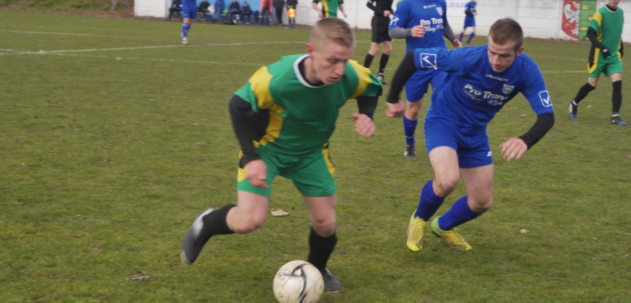 Pogrom Luboń goni lidera tabeli