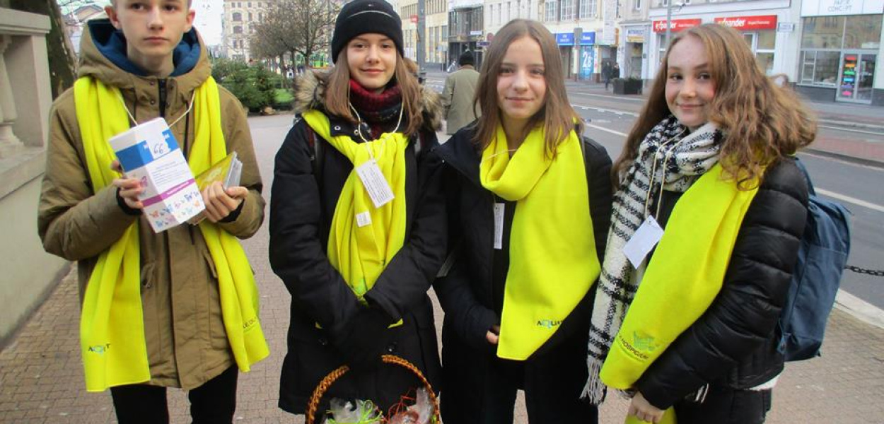 Motyli Wolontariat uczniów z SP3 dla Hospicjum Palium