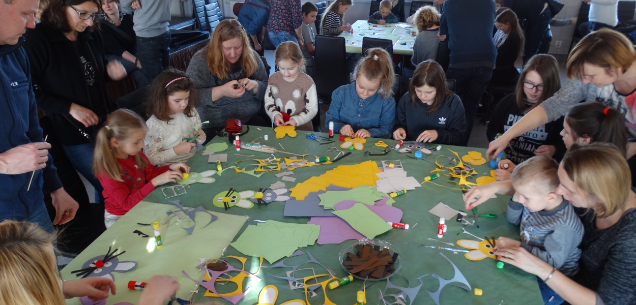 Warsztaty wielkanocne dla dzieci i wiosenne wianki