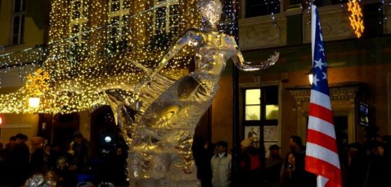 Rzeźby Lodowe na poznańskim Starym Rynku [AKTUALIZACJA - FOTO]