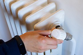 Kaloryfer zakręcony? I tak zapłacisz. Nowe prawo uderzy w lokatorów-26321