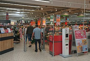 Pracownicy popularnej sieci mają dość. W południe zatrzymają pracę-26469